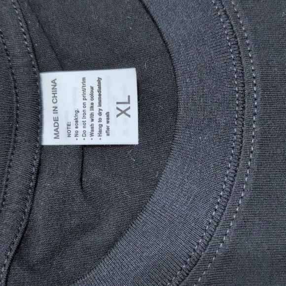 Cool Moms Have Tattoos Graphic T-Shirt Black NWOT Women's XL - Picture 3 of 7